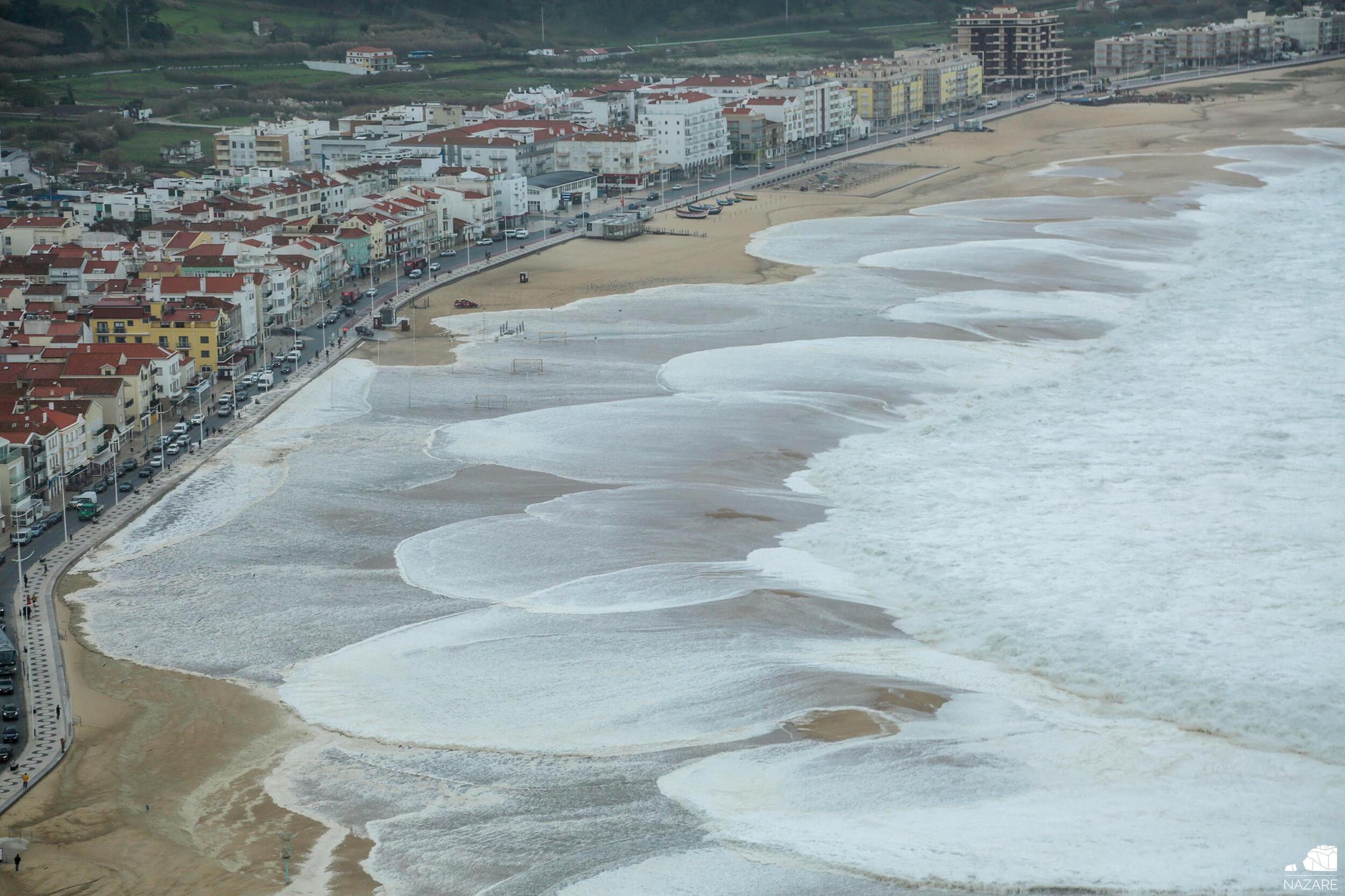 Chuva, Vento e Agitação marítima Forte nas próximas horas