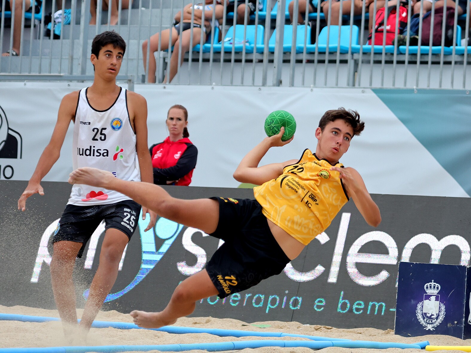 Nazaré Dreams envolveu mais de 160 equipas de andebol de praia