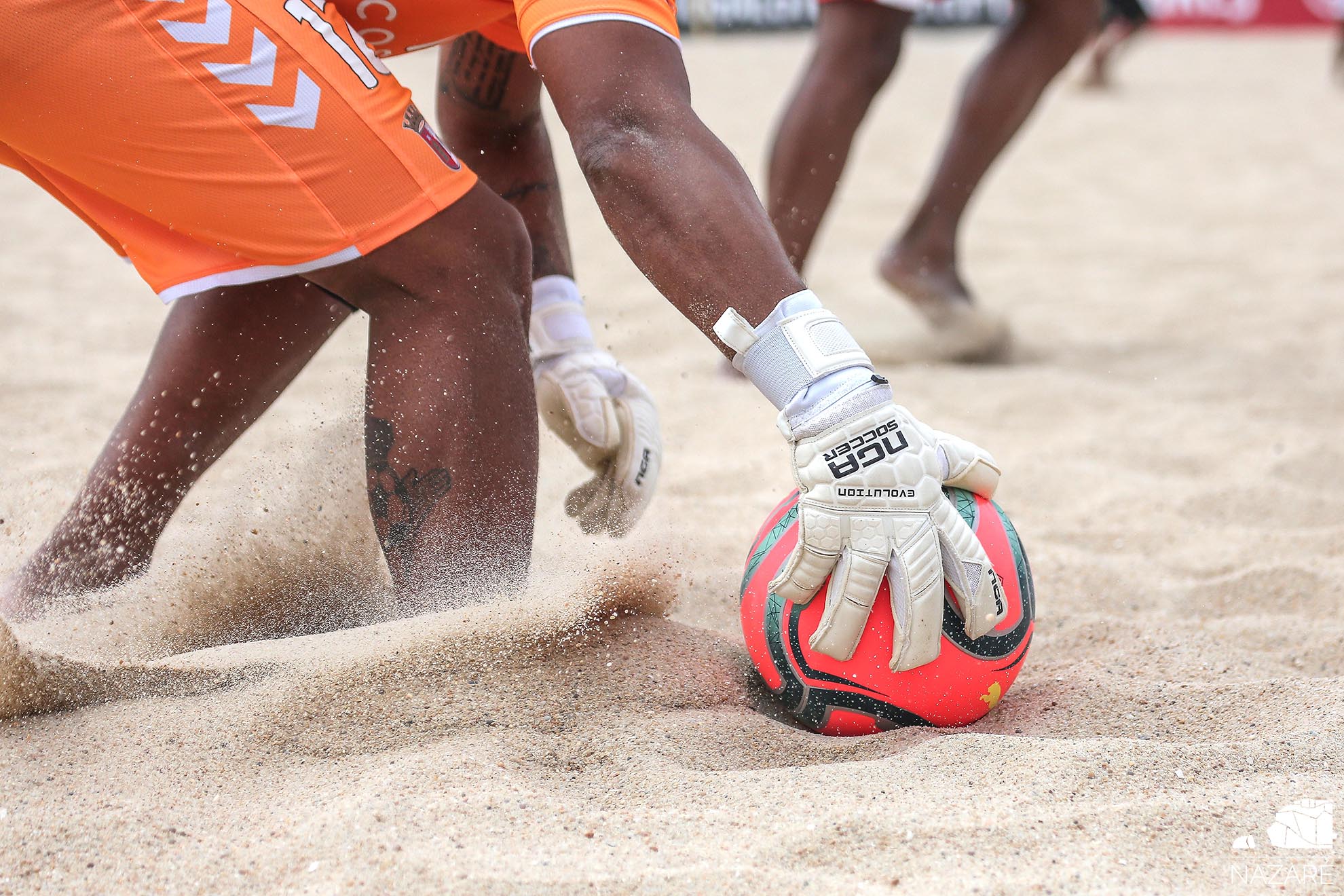 Campeão do Campeonato de Elite de Futebol de Praia será conhecido no próximo domingo