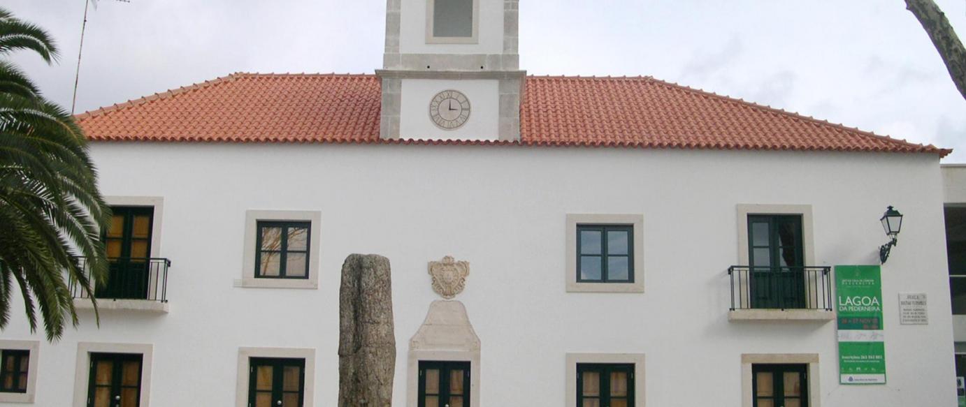 Antiga Casa da Câmara na Pederneira recebe o Tribunal da Nazaré