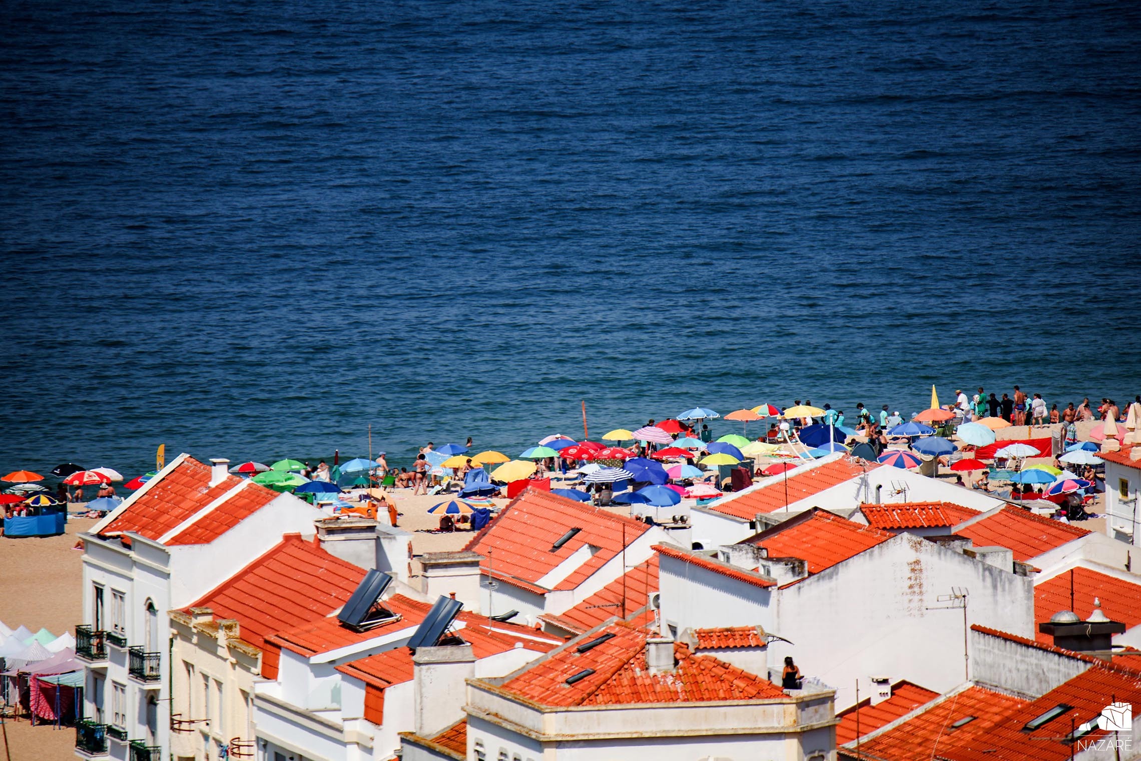 Esclarecimento sobre incidente na água da praia e casos de saúde registados