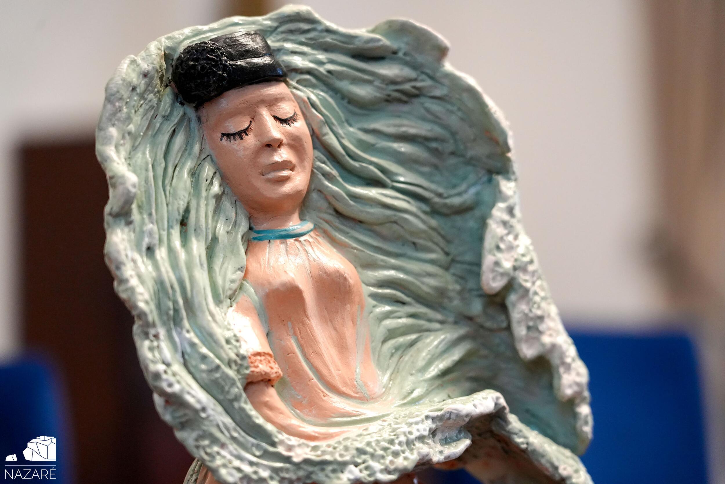 Obra “A Onda” de Lourdes Sobreiro entregue ao Município da Nazaré