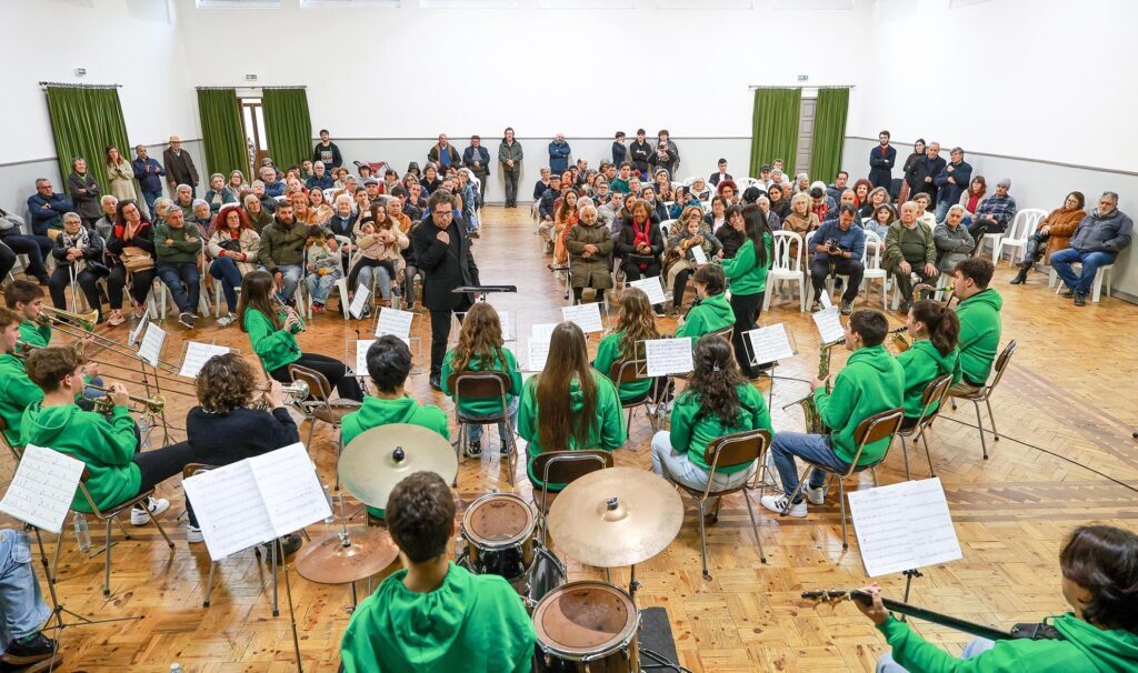 Orquestra Juvenil de Valado dos Frades celebra 34 anos com concerto comemorativo