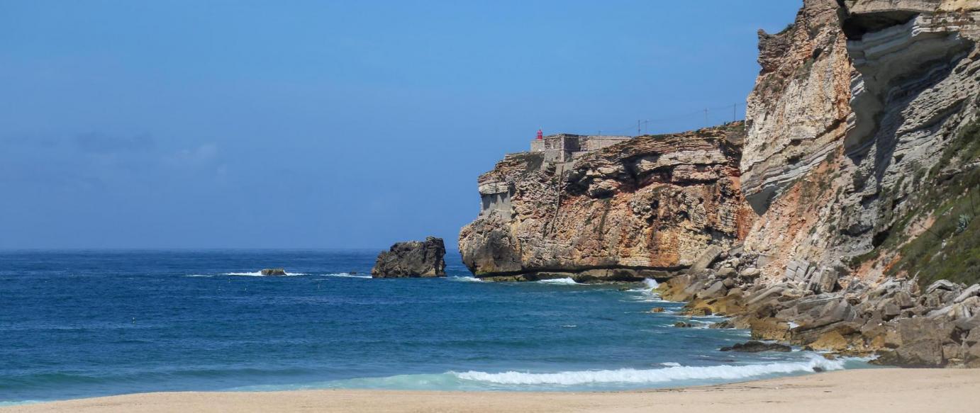 Praias da Nazaré e do Salgado vão hastear a bandeira azul 2020