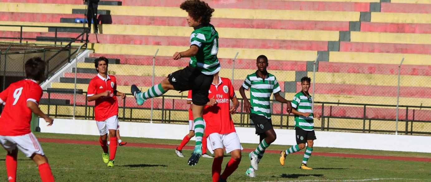 Congresso Ibérico de Futebol na Nazaré em junho