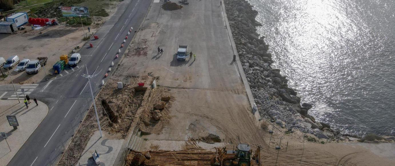 Reabilitação do Parque de Estacionamento junto ao Porto da Nazaré