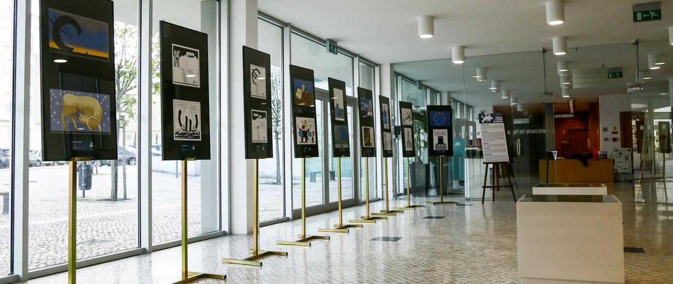 Portugal e a Europa em Cartoons na Biblioteca Municipal da Nazaré