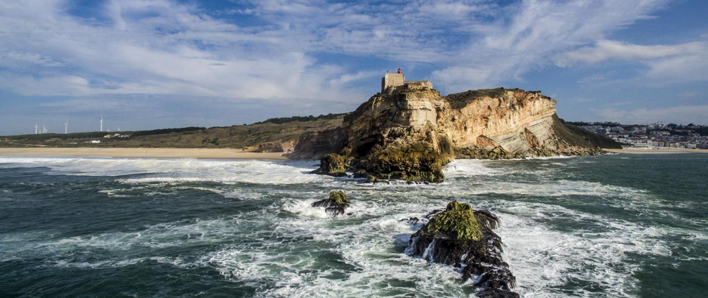 Colóquio “Nazaré e o Mar” na Biblioteca Municipal