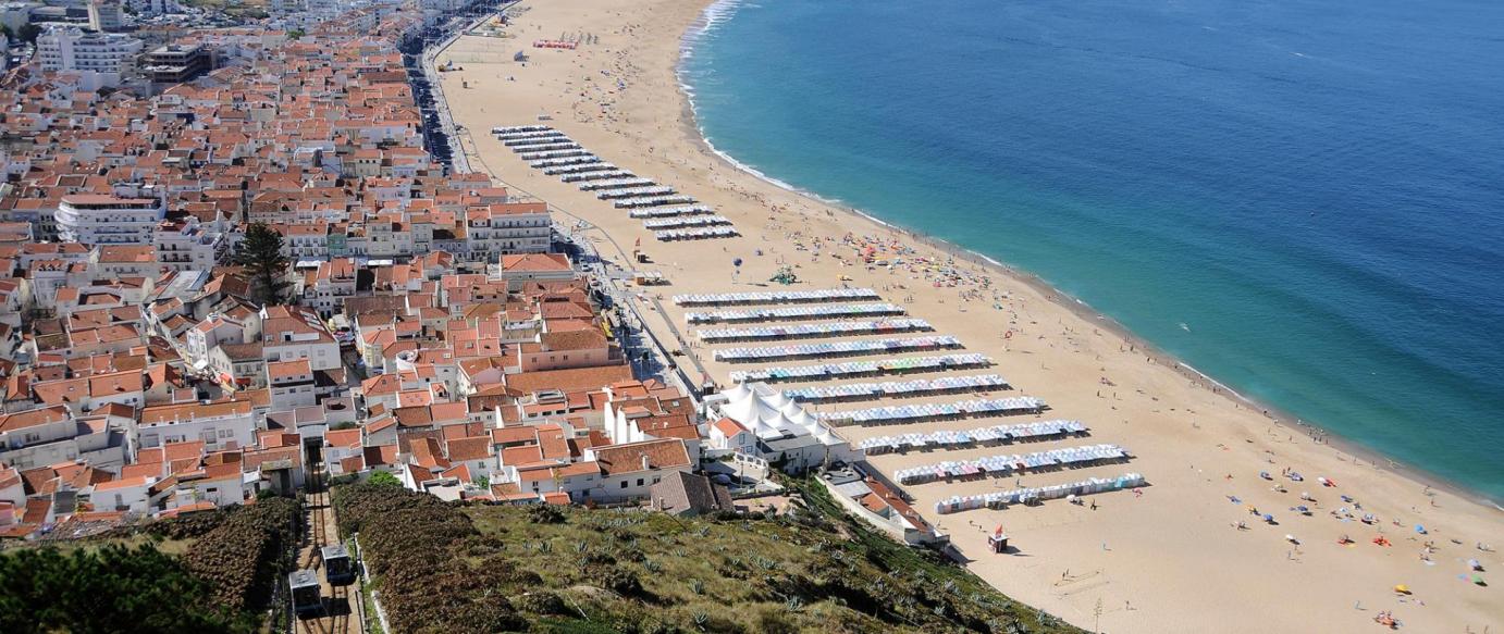 Bandeira Azul (ABAE) distingue Praia da Nazaré