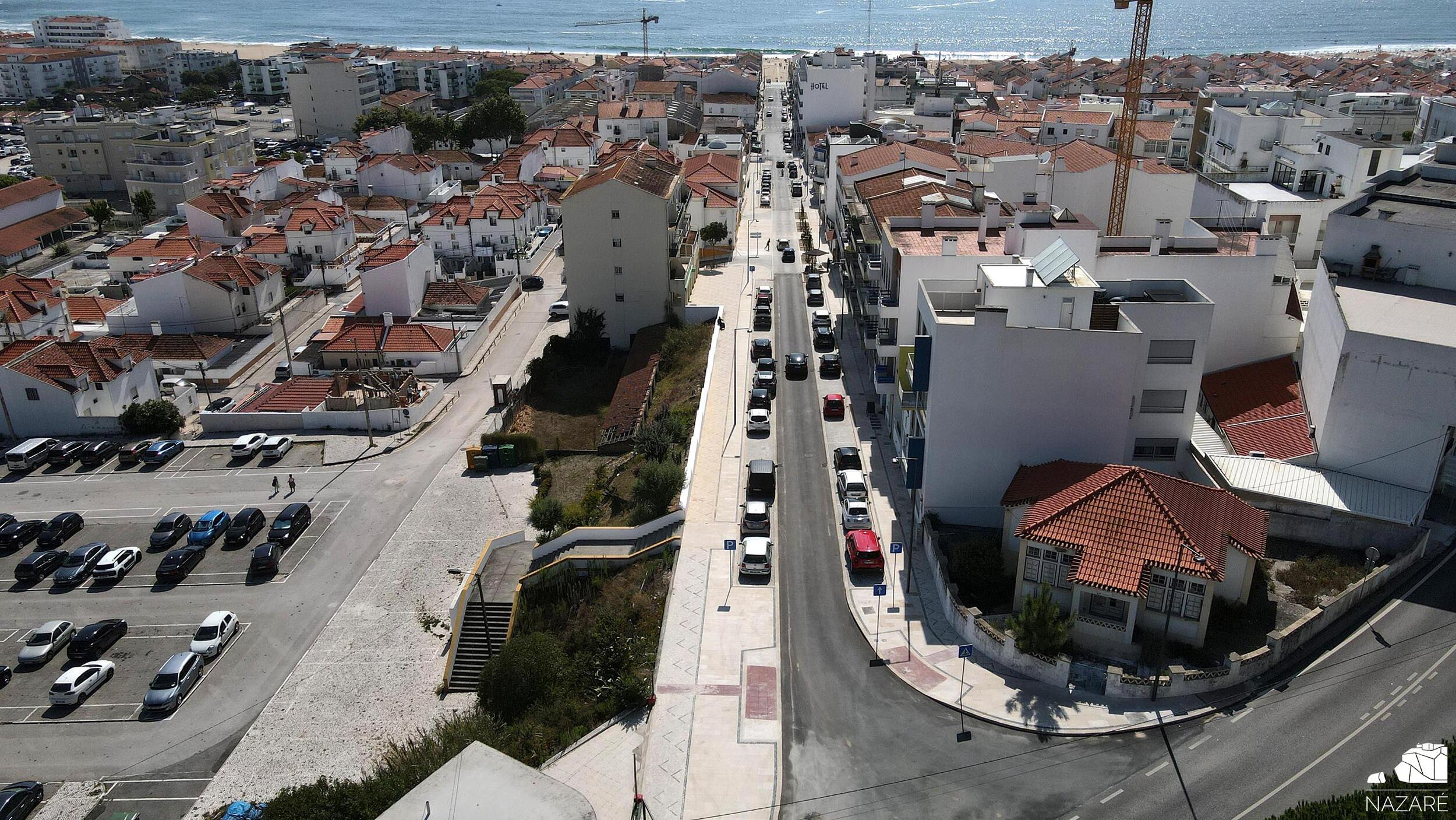 Espaços públicos requalificados reabrem com estacionamento ordenado