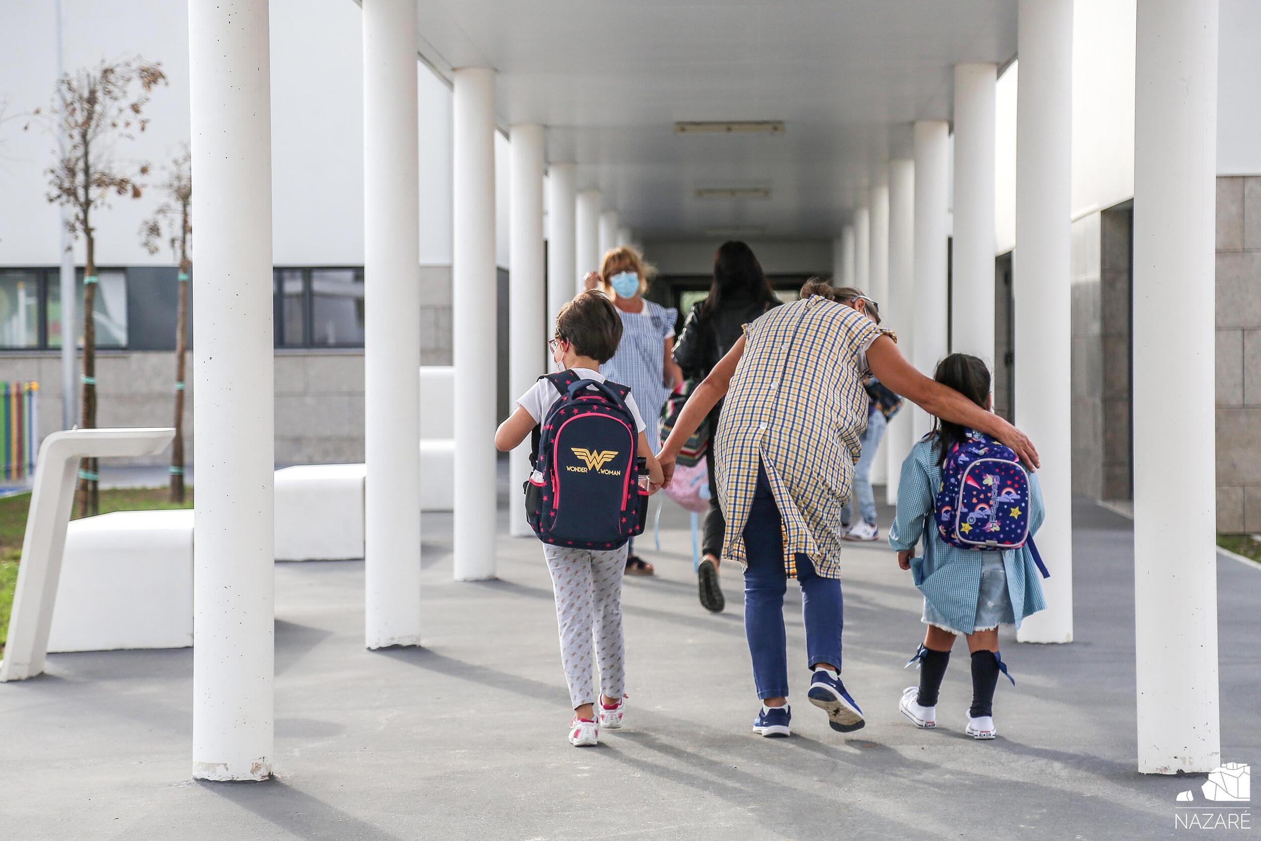 Alunos de Famalicão começaram ano letivo no novo Centro Escolar 