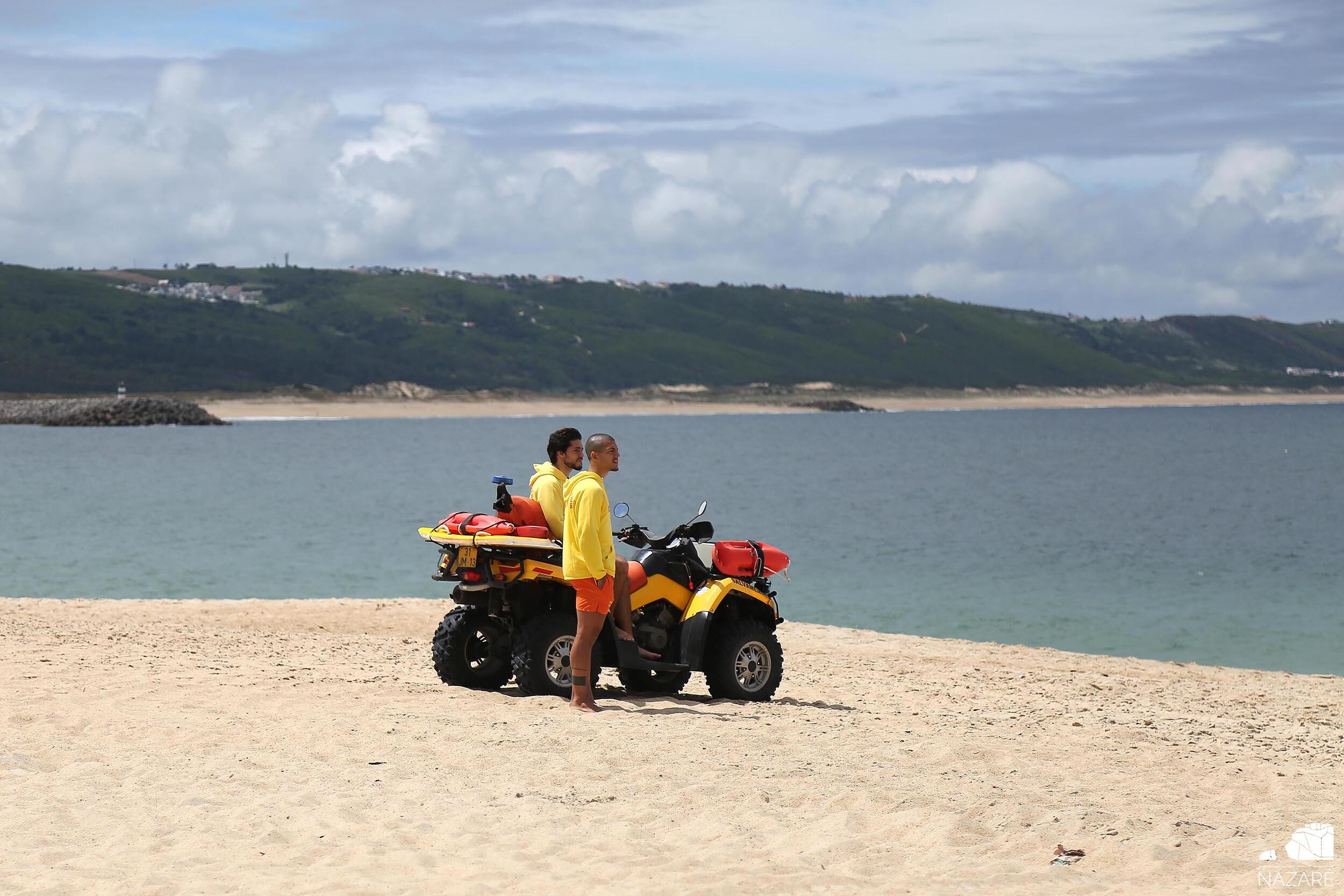 Cursos de nadador-salvador da Federação Portuguesa na Nazaré